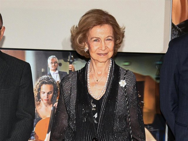 LA REINA SOFÍA EN EL TEATRO MONUMENTAL DE MADRID