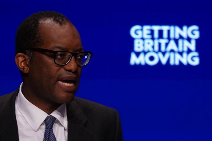  Kwasi Kwarteng, ministro de Finanzas de Reino Unido
