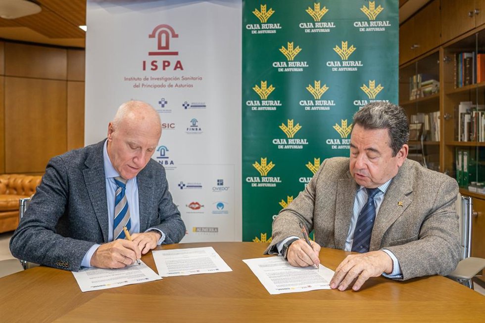 El presidente de Caja Rural, Fernando Martínez, y el Director de FINBA, Faustino Blanco.