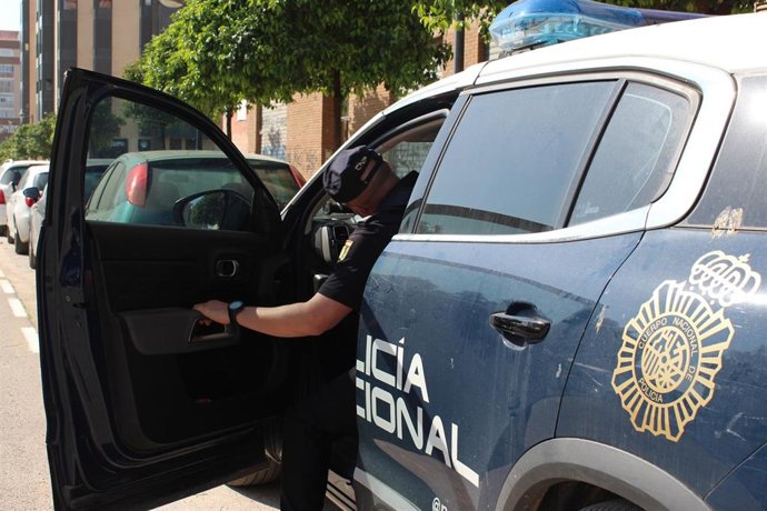 Archivo - Recuerdo de un agente de la Policía Nacional