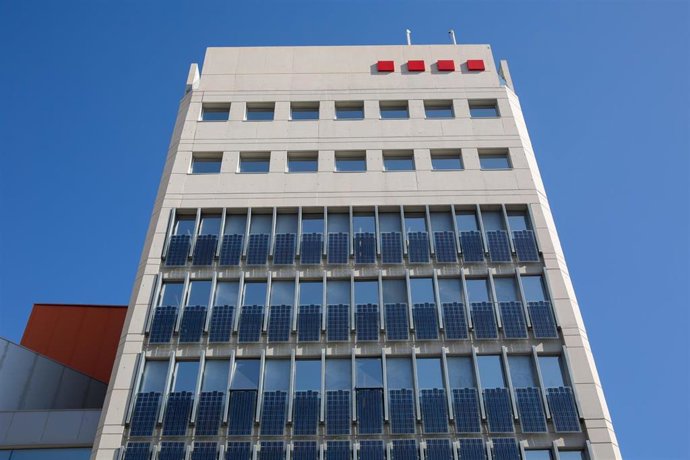 Archivo - Fachada de la comisaría de los Mossos d'Esquadra de la plaza Espanya de Barcelona