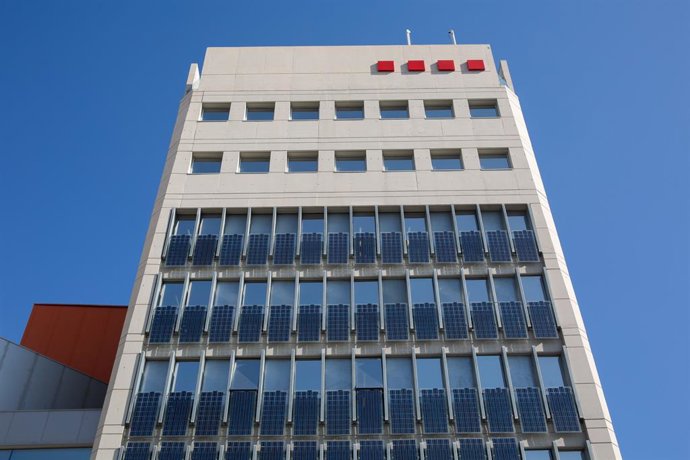 Archivo - Faana de la comissaria dels Mossos d'Esquadra a la plaa Espanya de Barcelona