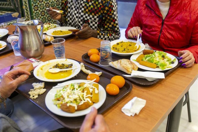 Archivo - Comedor de los servicios sociales de San Juan de Dios en Sevilla