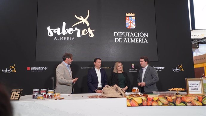 La marca 'Sabores Almería' participa en una feria.