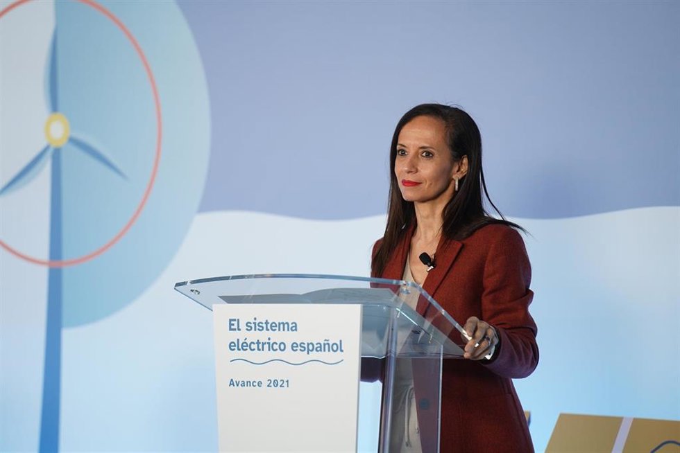 Archivo - La presidenta del Grupo Red Eléctrica, Beatriz Corredor.
