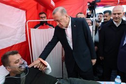 Erdogan visita a los heridos en la mina