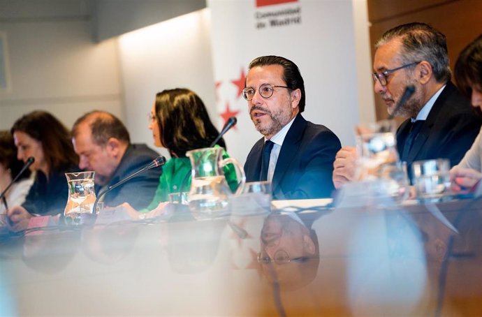 Archivo - Enrique López y Javier Fernández-Lasquetty, en la reunión del Observatorio Regional de Justicia y Competitividad