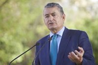 Sanz insiste en reclamar al Gobierno "cogobernanza, flexibilidad y transparencia" en la gestión de los fondos europeos