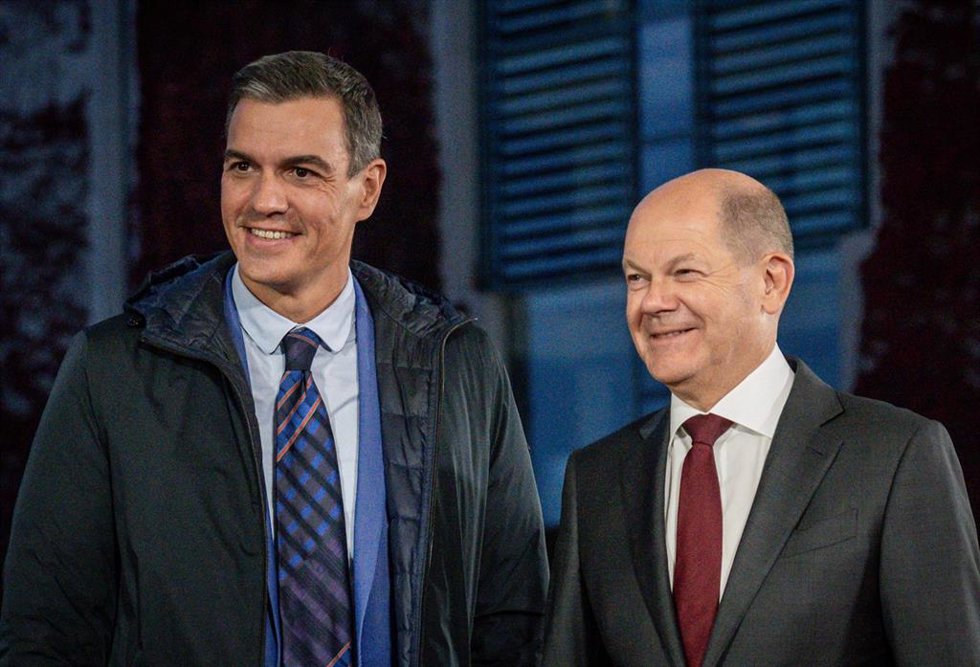 El presidente del Gobierno, Pedro Sánchez, y el canciller de Alemania, Olaf Scholz