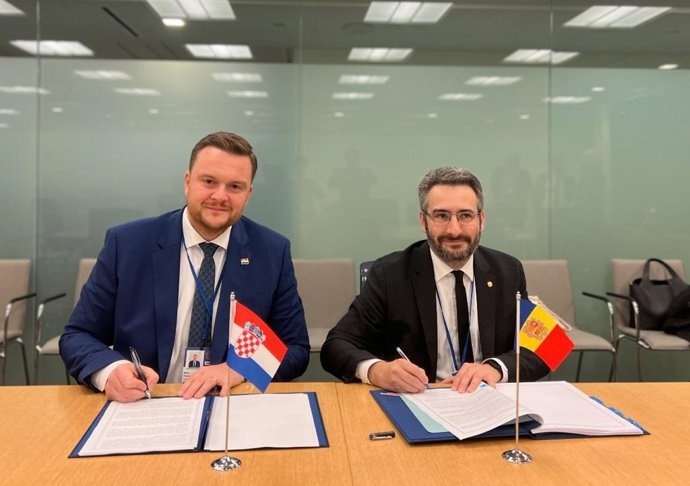 El ministro de Finanzas de Croacia, Marko Primorac y el ministro de Finanzas y Portavoz del Govern andorrano, Eric Jover