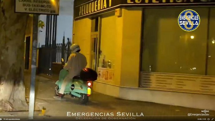 Instruidas diligencias a un motorista por cuadriplicar la tasa permitida y hacer zigzag por la acera