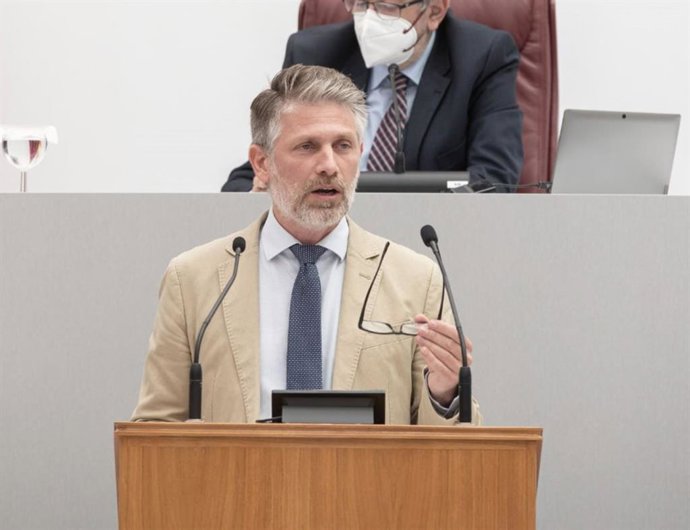 Archivo - PP: "De nuevo se vuelve a demostrar que, tras los augurios apocalípticos del PSOE, el curso se inicia con normalidad"