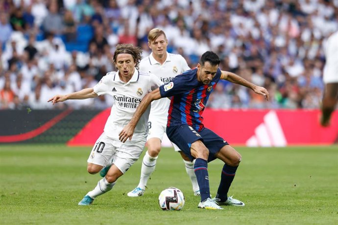 Luka Modric y Sergio Busquets