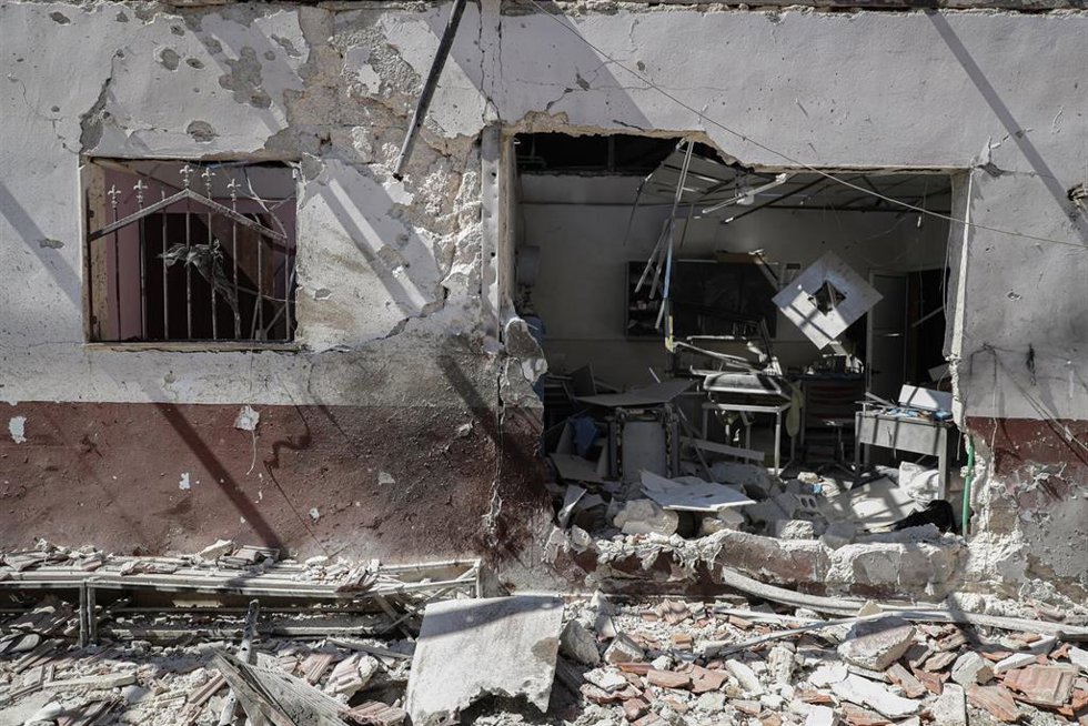 Archivo - 13 June 2021, Syria, Afrin: A general view of the damage at al-Shifaa Hospital in Syria's northern town of Afrin, which is controlled by Turkish-backed rebels, a day after it was reportedly targeted, along with neighbouring residential areas,