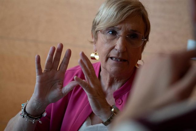 Archivo - La síndica del PSPV-PSOE en Les Corts, Ana Barceló, en una imagen de archivo. 