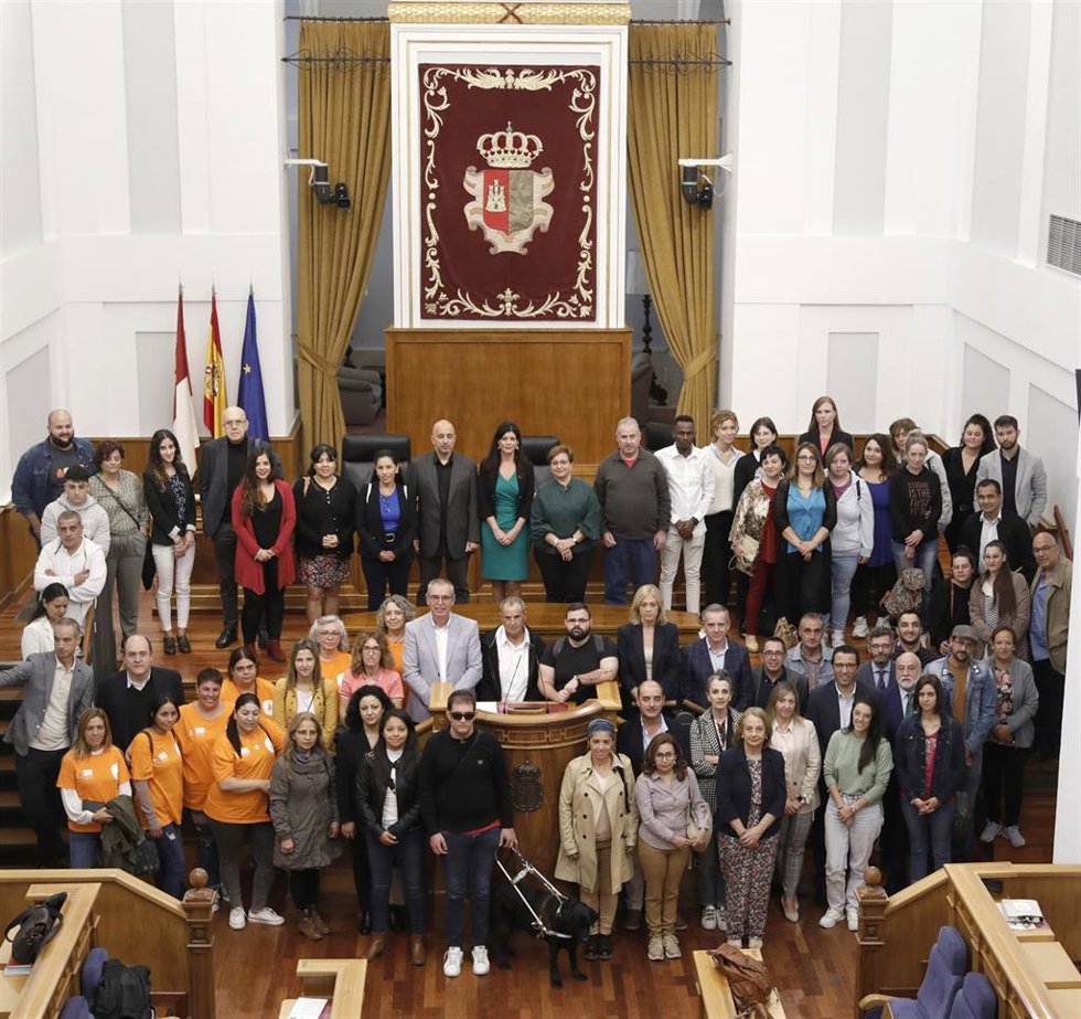 Np, Fotos, Audio Y Tv Pleno Social Para La Erradicación De La Pobreza