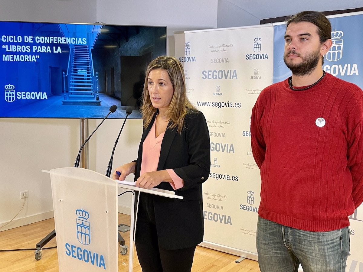 The City of Segovia organizes the "Books for Memory" series