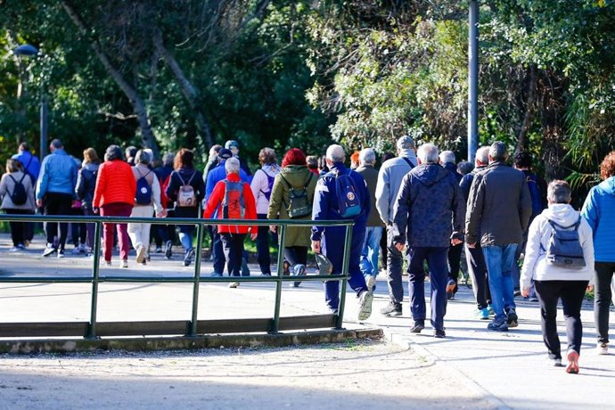 Quedadas Activas para mayores de 55 años en Zaragoza