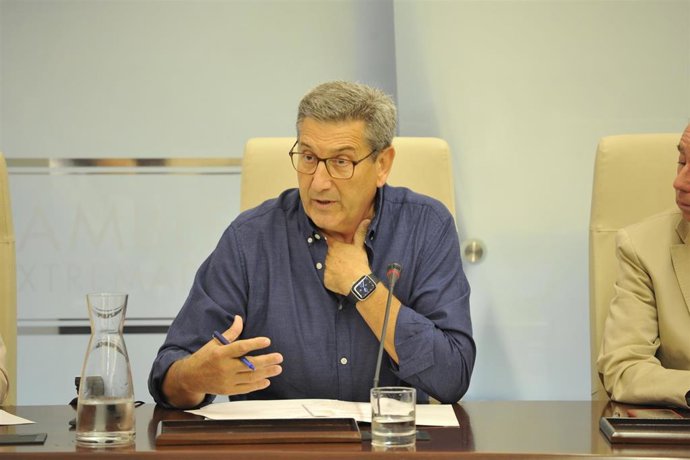 El secretario general de Empleo, Javier Luna, en la Asamblea.