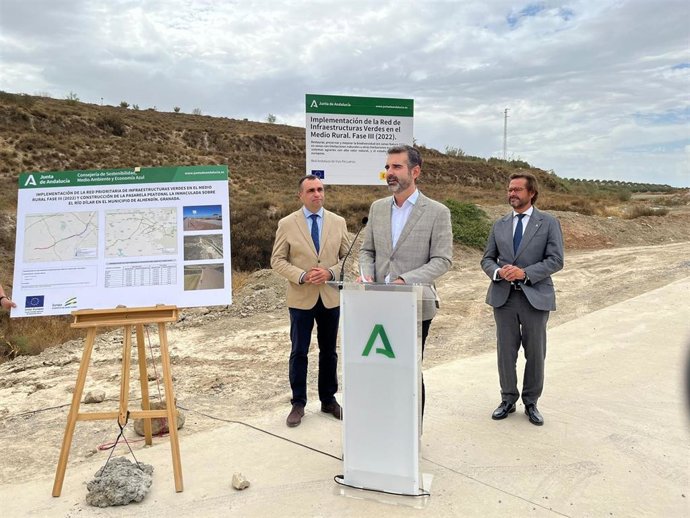 Francisco Rodríguez, Ramón Fernández-Pacheco y Antonio Granados
