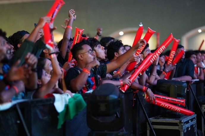 Más de 3.000 personas siguen El Clásico en un evento organizado por LaLiga en India.