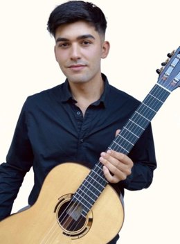 El guitarrista emeritense Ignacio Cuadrado
