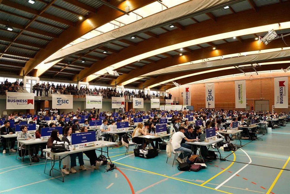 Archivo - Comienza la búsqueda de jóvenes murcianos que quieran convertirse en los mejores empresarios virtuales del país