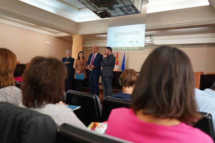 Presentación de la Oficina de Protección de Datos.