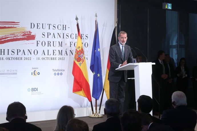 El Rey Felipe VI inaugura el X Foro Hispano-Alemán en Berlín
