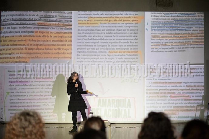 Archivo - El Centre del Carme revisa las relaciones afectivas actuales en su nuevo Laboratorio de Amores Diversos