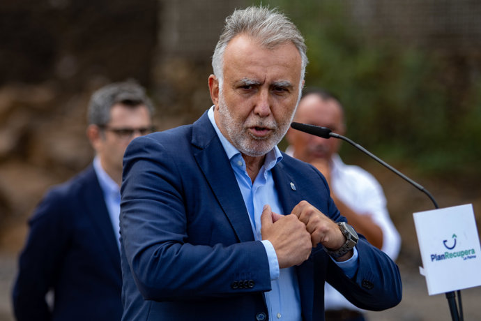 El presidente de Canarias, Ángel Víctor Torres