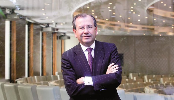 Archivo - El soci director de J&A Garrigues, Fernando Vives