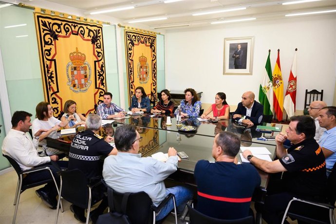 Reunión de coodinación ante lluvias entre la Junta de Andalucía y el Ayuntamiento de Almería.