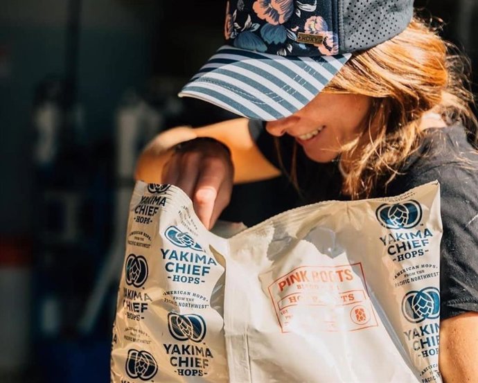 Brewers celebrate women and non-binary individuals in the beer and alcohol industry with annual Pink Boots Blend from Yakima Chief Hops. Portion of the sales are donated to Pink Boots Society scholarship funds. Photo Credit: Wicked Barley Brewing.