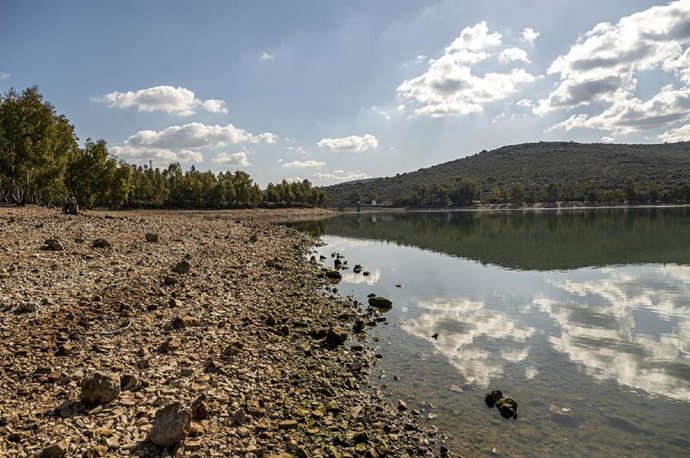 Archivo - Imagen de archivo de una presa.