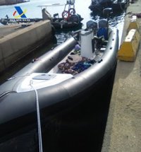 Intervenidos 180 kilos de hachís en la playa de Balanegra (Almería) en una operación con un detenido