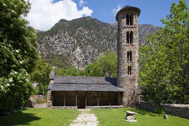 Iglesia Santa Coloma en Andorra