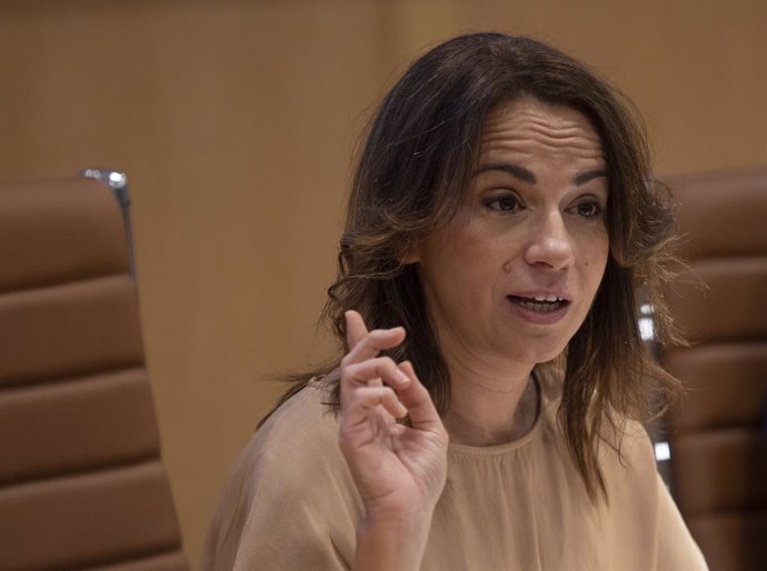 La Secretaria de Estado de Sanidad, Silvia Calzón, durante su intervención en el acto. A 03 de octubre de 2022, en Sevilla (Andalucía, España). La Diputación de Sevilla y 66 ayuntamientos se han adherido esta mañana a la estrategia de respuesta rápida 9