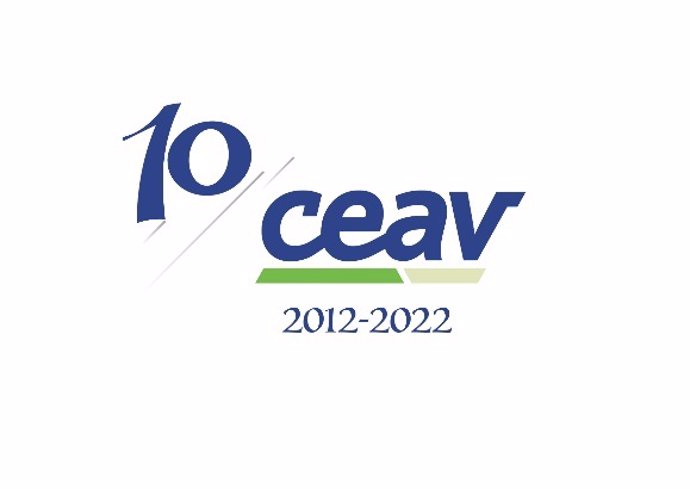 Logo de CEAV.