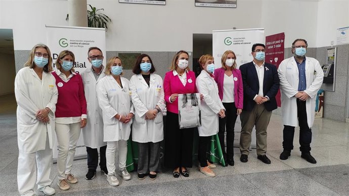 Mesa informativa del cáncer de mama