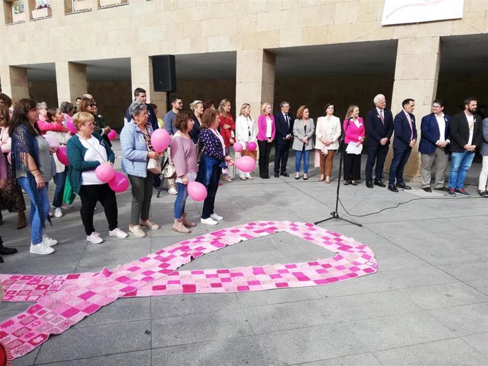 La AECC conmemora el Día del Cáncer de Mama demandando más investigación, sobre todo para los casos metastásicos