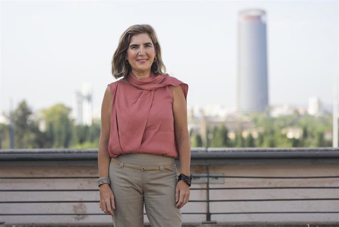 Archivo - La consejera de Empleo, Empresa y Trabajo Autónomo, Rocío Blanco.