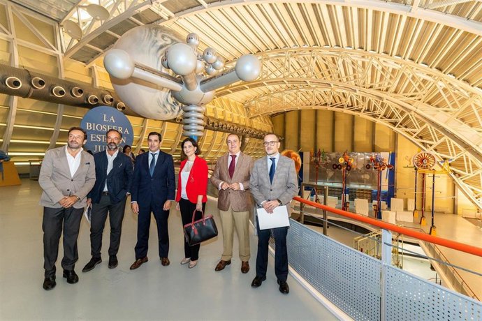 Presentación del primer festival internacional 'Open House' de arquitectura, que aterriza en Sevilla con el apoyo del Ayuntamiento.