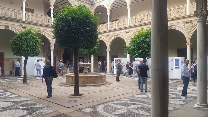 Sesión del 32 Simposio Internacional en Tecnologías Aeroespaciales.