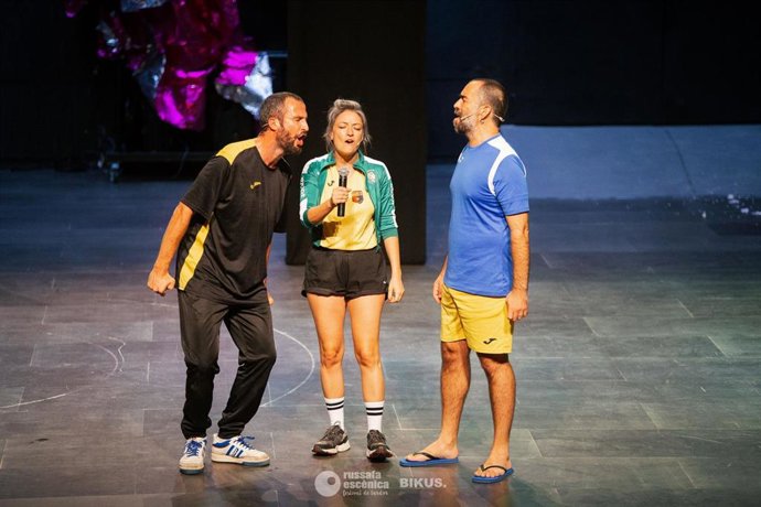 Archivo - Espectáculo de BAD