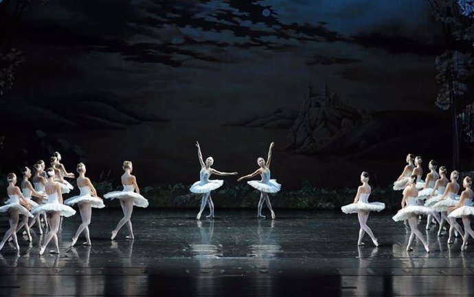 Archivo - 'El Lago De Los Cisnes', Del Ballet De Kiev.