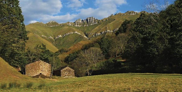 Archivo - Paisaje de los Valles Pasiegos