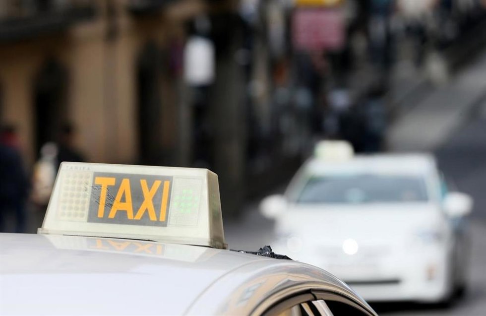 Archivo - Taxi