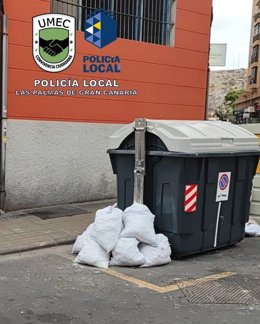 Archivo - Vertido de escombros en Las Palmas de Gran Canaria (recurso)