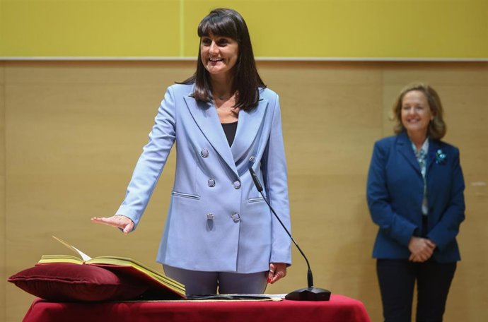 La nueva secretaria de Estado de Telecomunicaciones e Infraestructuras Digitales, María González Veracruz, durante su acto de posesión en la sede del Ministerio, a 17 de octubre de 2022, en Madrid (España). 